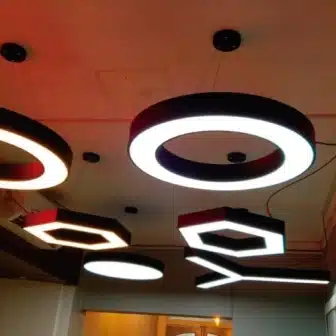 Lámpara Negra 48W Hexagonal Luz Cálida - Imagen 4